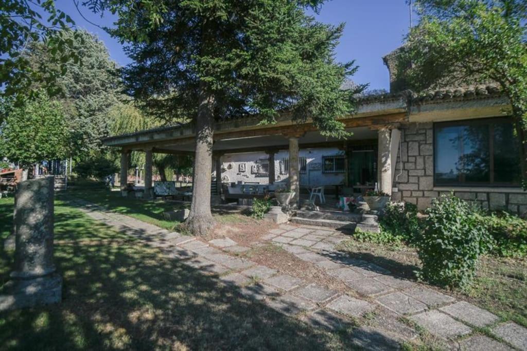 El Chalet De Gloria 圣塔马尔塔·德·托尔美 外观 照片
